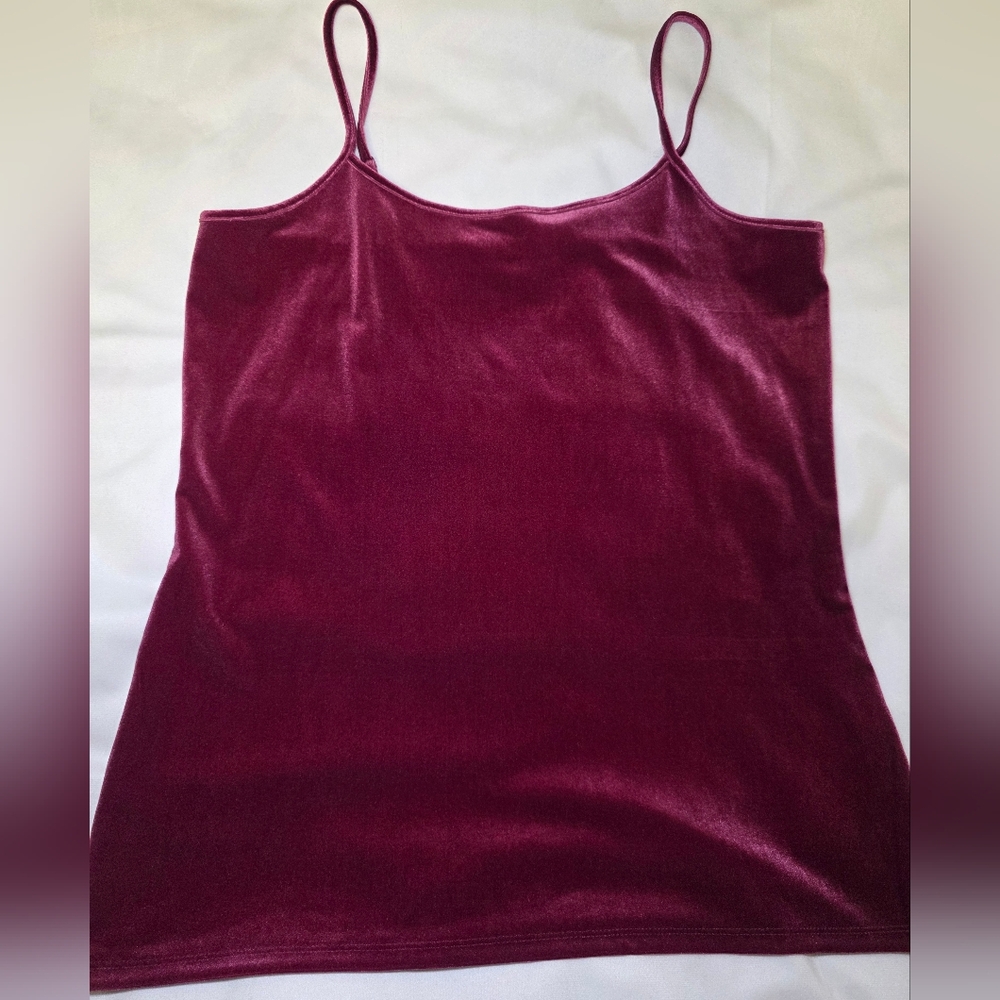 Loft Outlet Adjustable Strap Velvety Camisole Tank- Size XL Maroon/Burgundy - Picture 3 of 7